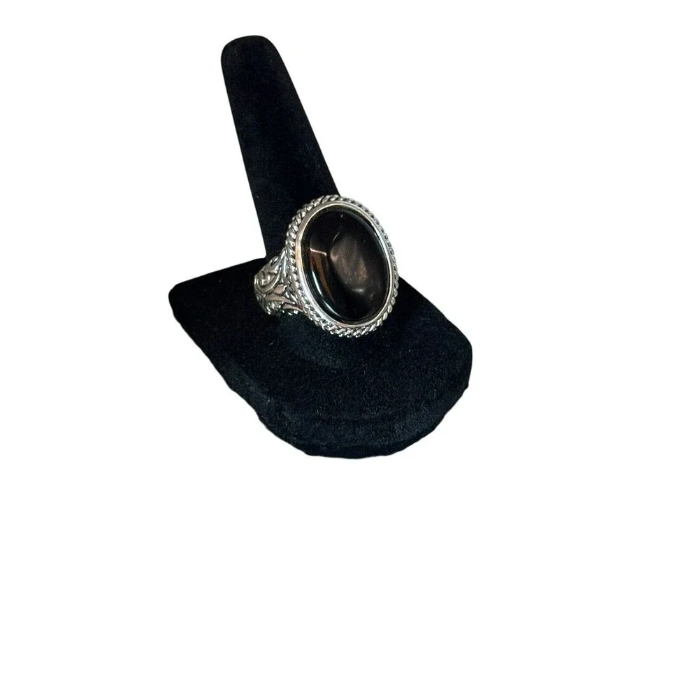 Women’s Bold Silver Filigree Cocktail Ring with Black Gem Size 7  Vintage Style
